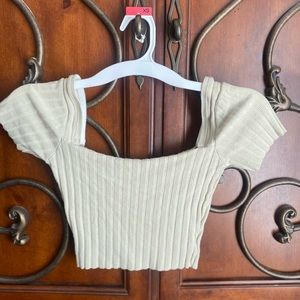 princess polly shirt!